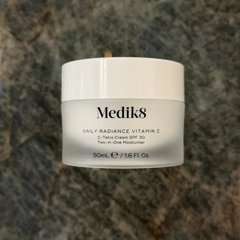 Daily Radiance Vitamin C SPF 30 | антиоксидантний крем СПФ 30 з вітаміном C MEDIK8