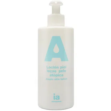 Молочко для тіла для атопічної шкіри з маслом ши з дозатором Interapothek Atopica