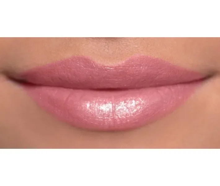 Губна помада "Ультра" відтінок - Pout. AVON True