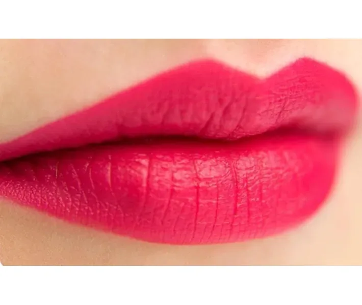 Губна помада "Матовий ідеал" відтінок - Vibrant Melon. True AVON