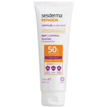 Крем-гель сонцезахисний для тіла з SPF50SesDerma Repaskin Light Fluid Body Sunscreen SPF50