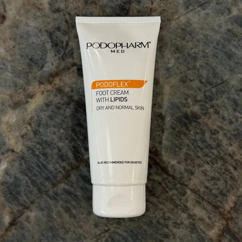 Podopharm Professional Foot cream with Lipids dray and Normal Skin Крем для ніг з ліпідами 100 мл.
