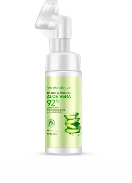 Пінка для вмивання з масажною щіточкою Aloe Moisturizing Massage Cleanser, 120 мл Bioaqua (258413917)
