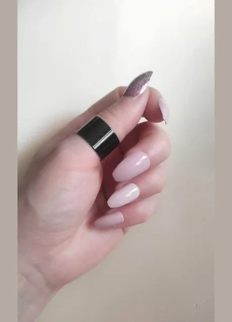 Накладні нігті з клеєм Cosmetics 24 Glue-On Nail Tips "Senorita Coffin" Royal (301417167)