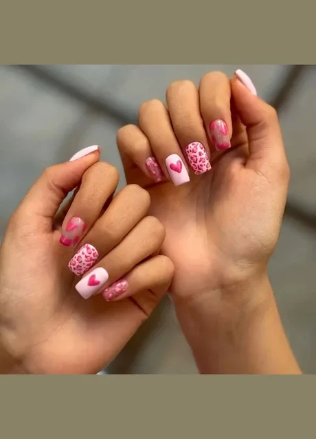 Набір накладних нігтів в комплекті з двостороннім скотчем - Pink Love Nails (304996709)