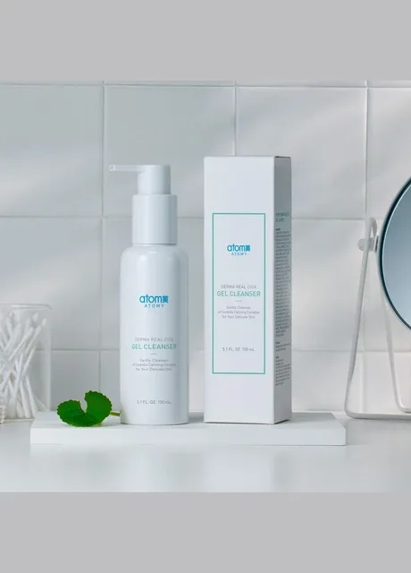Гель для вмивання СІСА для чутливої шкіри. 150 мл. Gel Cleanser Derma Real CICA. Корея. Atomy (302669684)