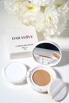 Кушон-тональна основа з SPF 15 Daily Love Clean Skin Cushion 15 г