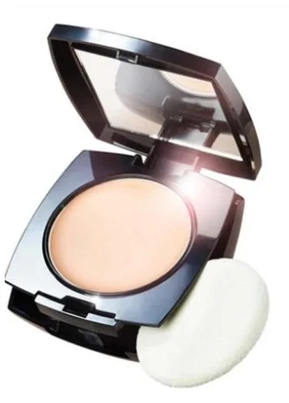 Компактна матуюча крем-пудра для обличчя TRUE 235P Пряженное молоко, 9g Avon (330143351)